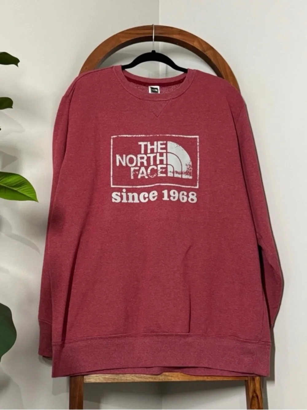 The North Face Men's XL Heathered Red Long Sleeve Pull Over Sweatshirt